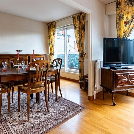 Le Darcy - Balcon - Centre - 2bdr 2br Apartmán *