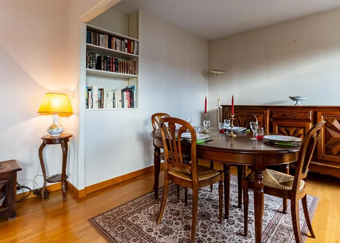 Le Darcy - Balcon - Centre - 2bdr 2br Apartman *